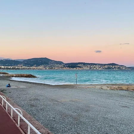 Appartamento élégant Avec Balcon Près De La à