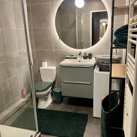 شقة Elegant Avec Balcon Pres De La A نيس